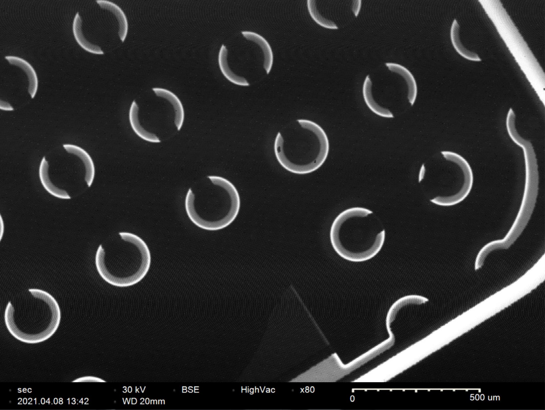 EBIC image of a power IC transistor